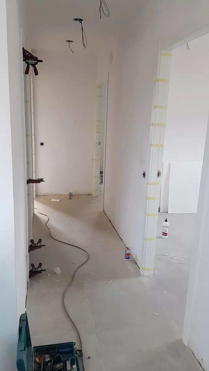 colocacion de puertas blancas Cambiar puertas Santander